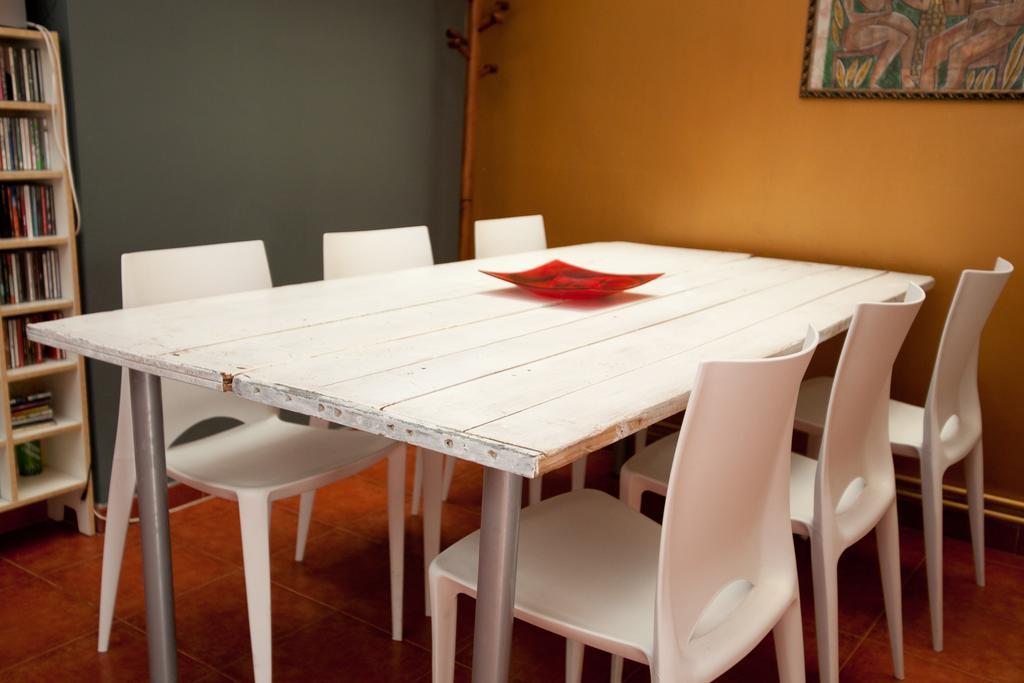 Holiday Home La Casa Azul Барселона Екстериор снимка