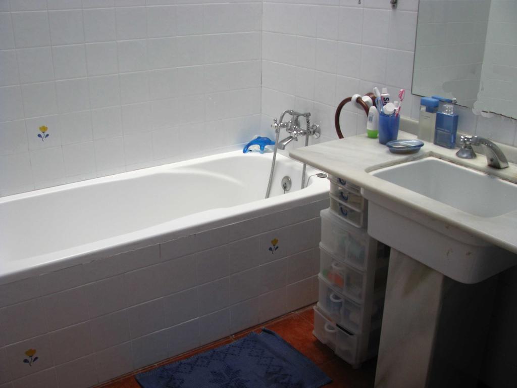 Holiday Home La Casa Azul Барселона Екстериор снимка
